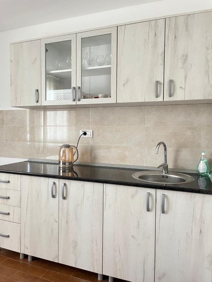 Surcin Apartment Ledine Zewnętrze zdjęcie