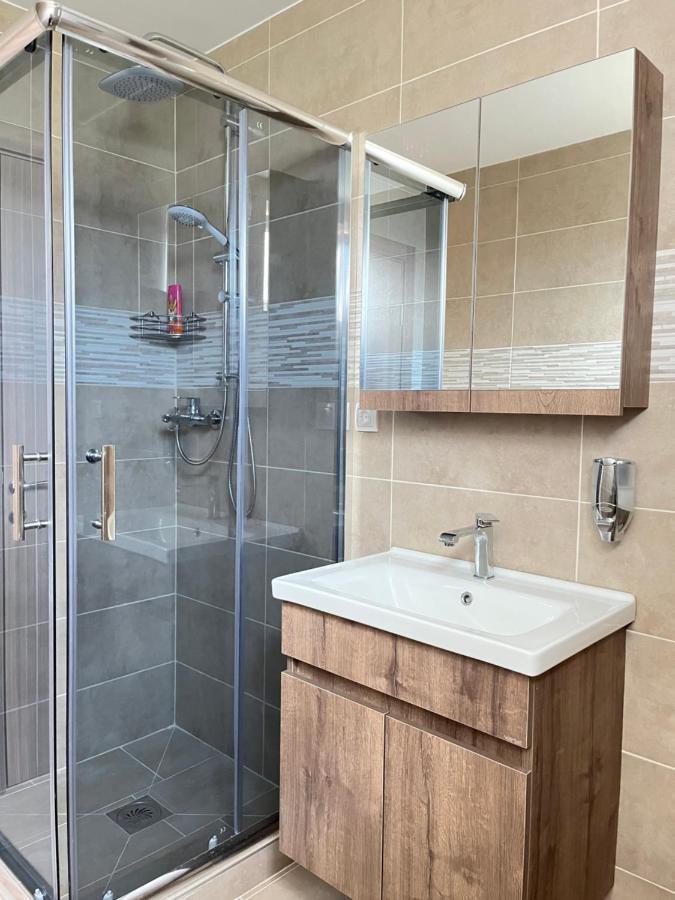 Surcin Apartment Ledine Zewnętrze zdjęcie