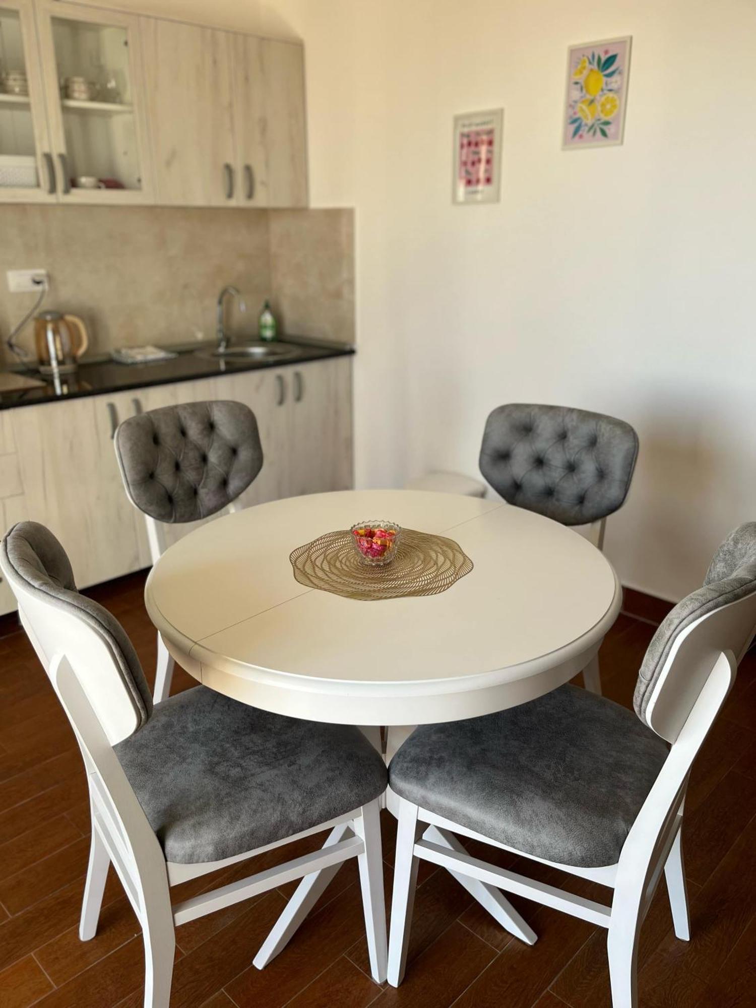 Surcin Apartment Ledine Zewnętrze zdjęcie